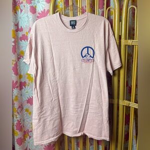 Like New BDG Peace Bear Graphic tee SZ M